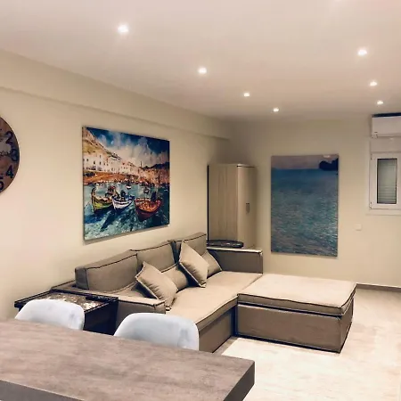 شقة Searenity Glyfada Ctr, 1br, Renovated, Near