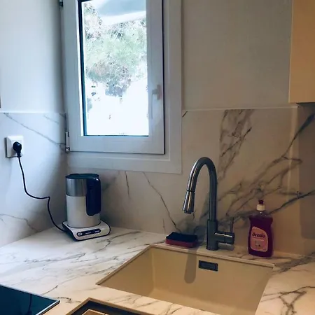 Searenity Glyfada Ctr, 1br, Renovated, Near شقة